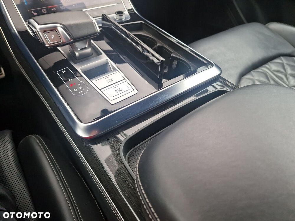 Audi Q8 55 TFSI mHEV Quattro Tiptronic - 15