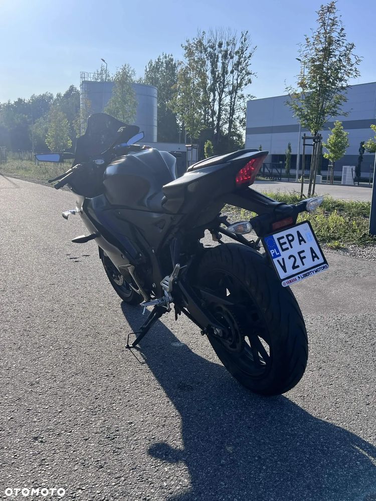 Yamaha R125 - 4