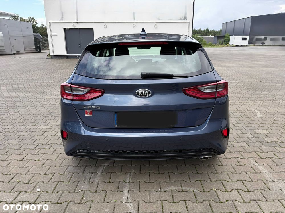 Kia Ceed - 3