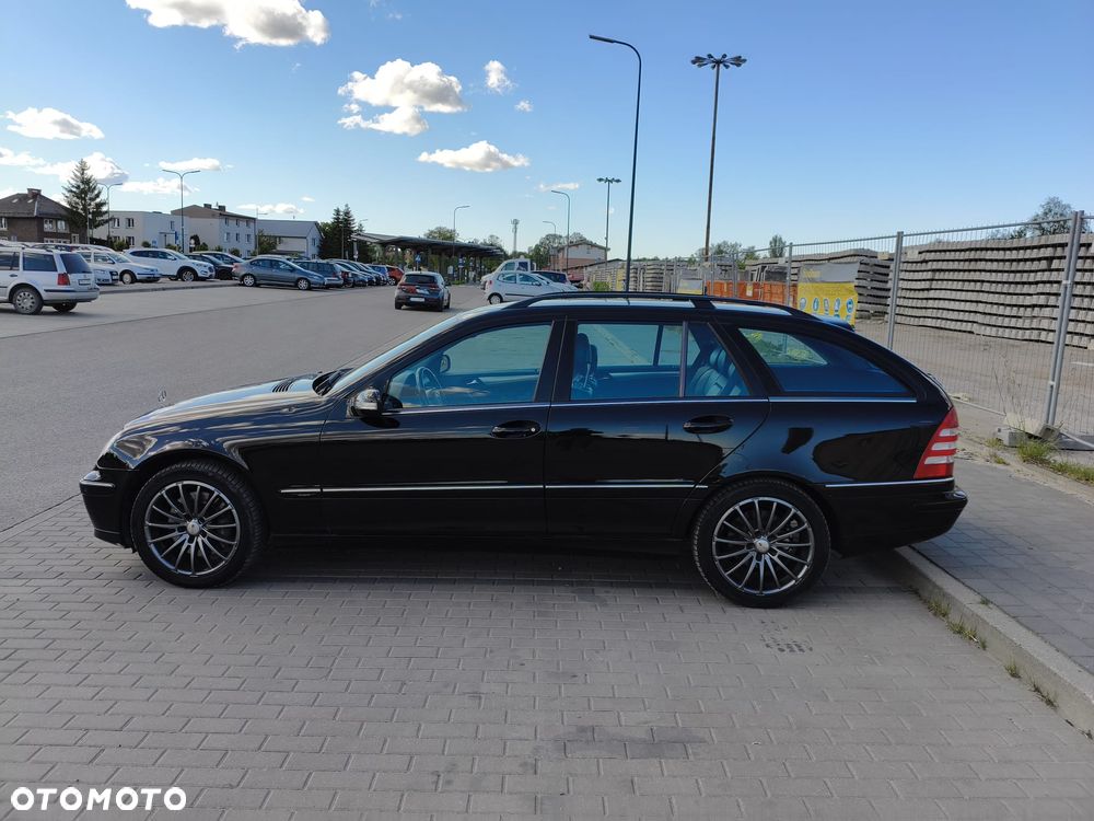 Mercedes-Benz Klasa C 200 Kompressor Avantgarde Sport Edition + - 8