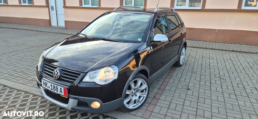 Volkswagen Polo - 1