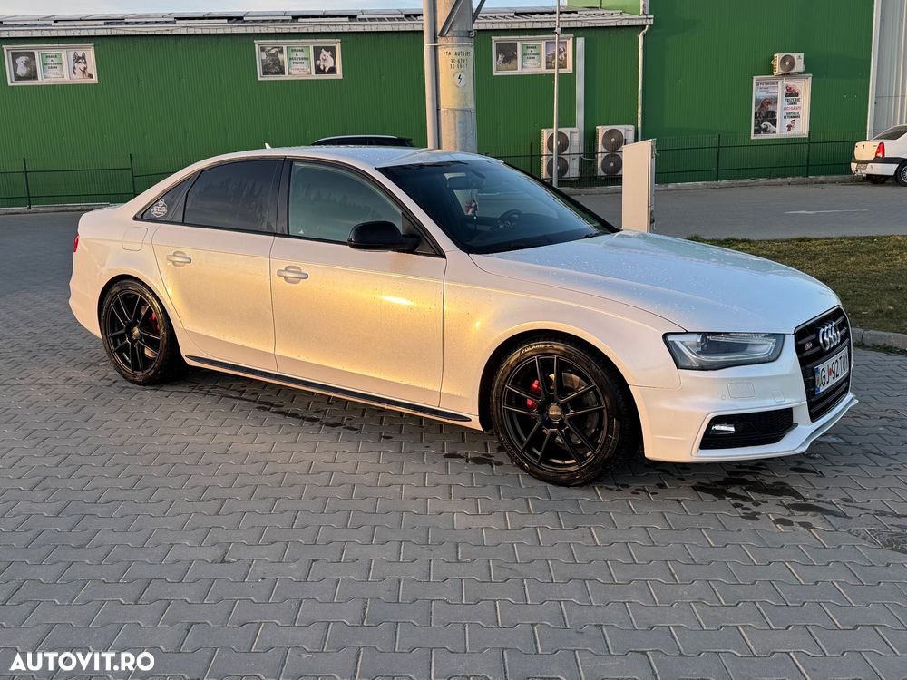 Audi A4 2.0 TDI DPF multitronic S line Sportpaket - 1