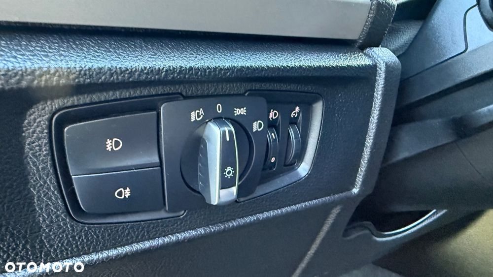 BMW Seria 1 116i - 21