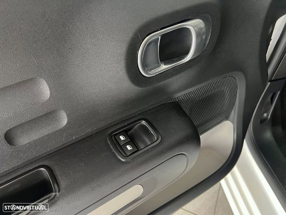 Citroën C3 1.2 PureTech Feel - 18