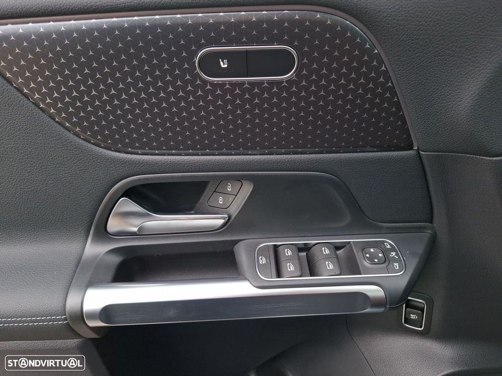 Mercedes-Benz EQB 250 Progressive - 19