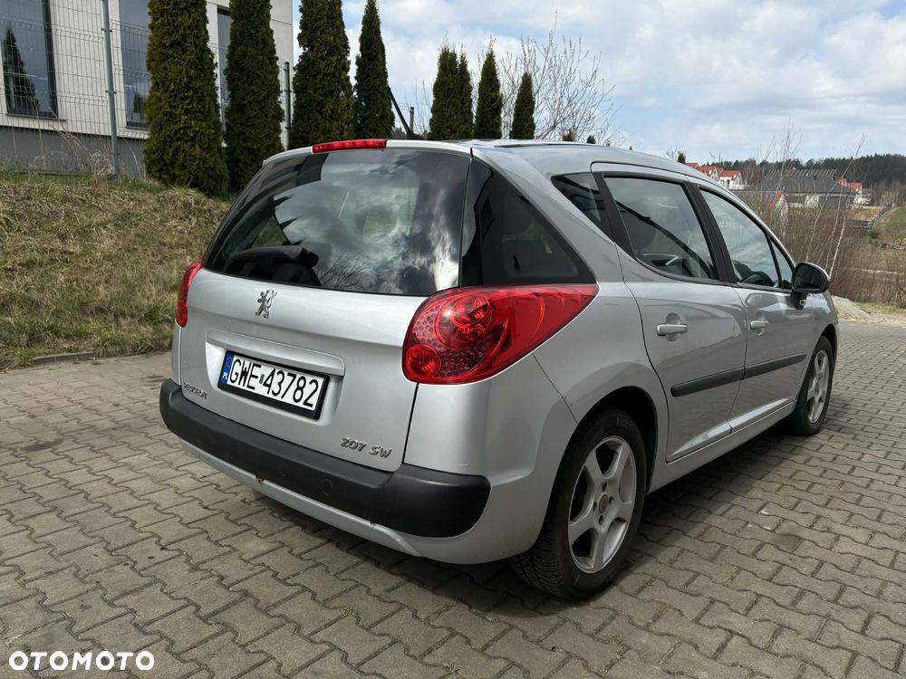 Peugeot 207 1.4 - 4