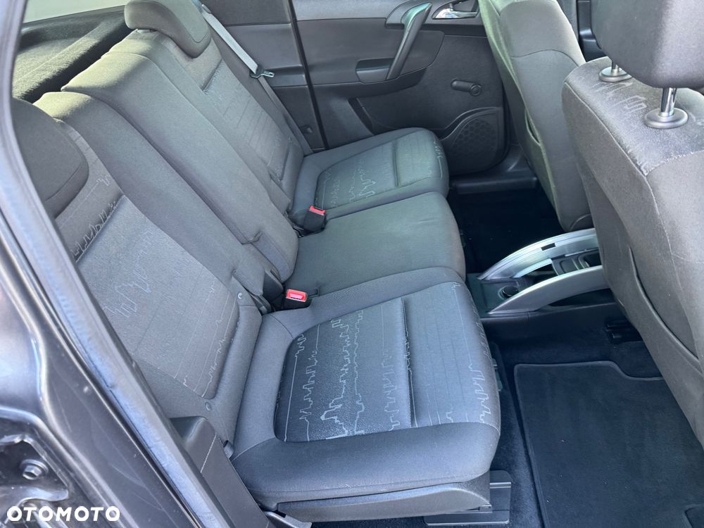 Opel Meriva - 9