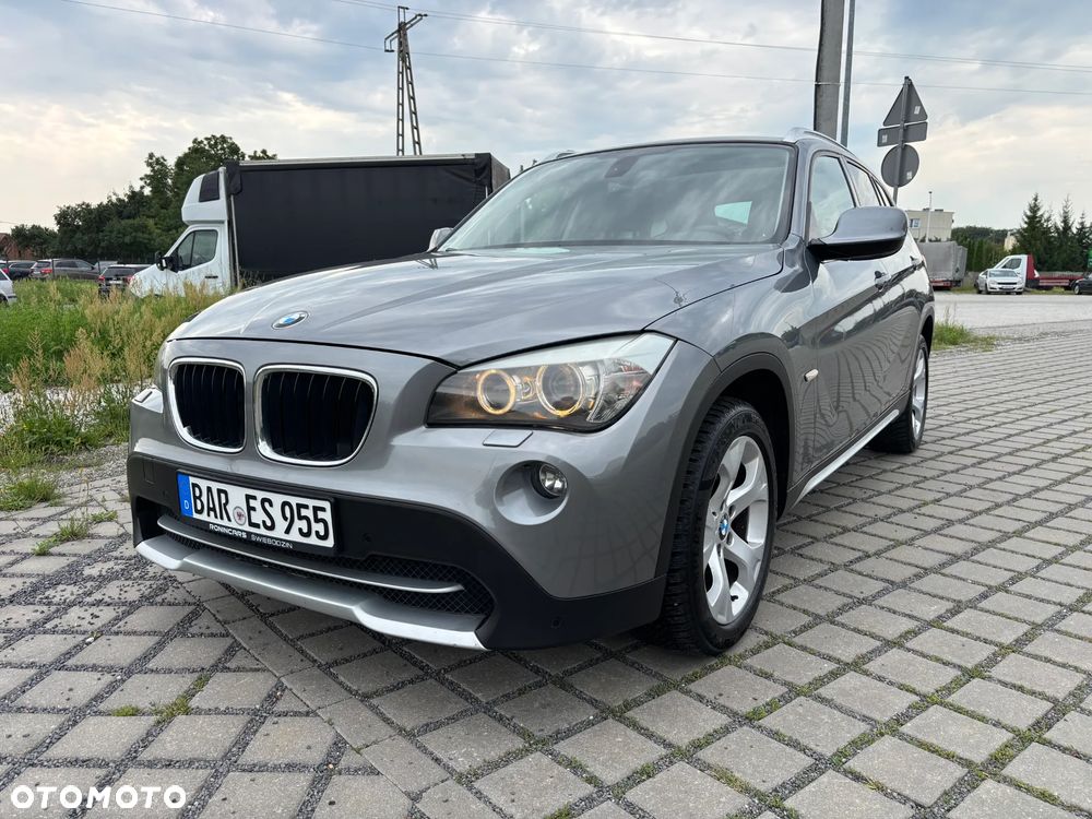 BMW X1 sDrive18d xLine - 12