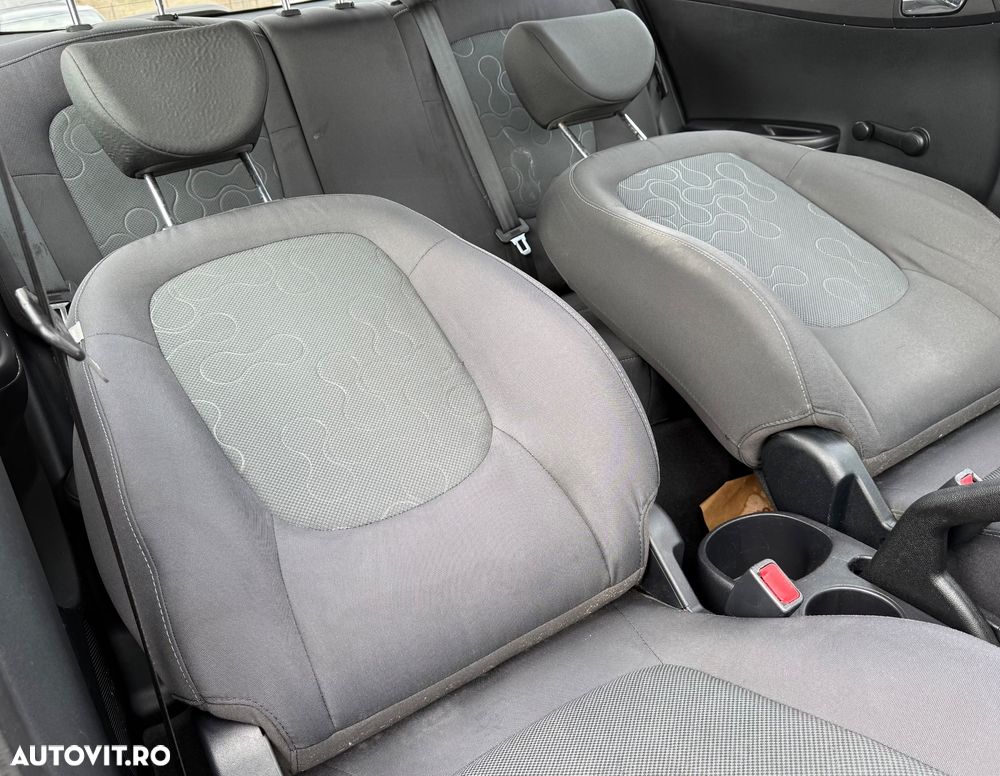 Hyundai i20 1.4 CRDI Style - 36