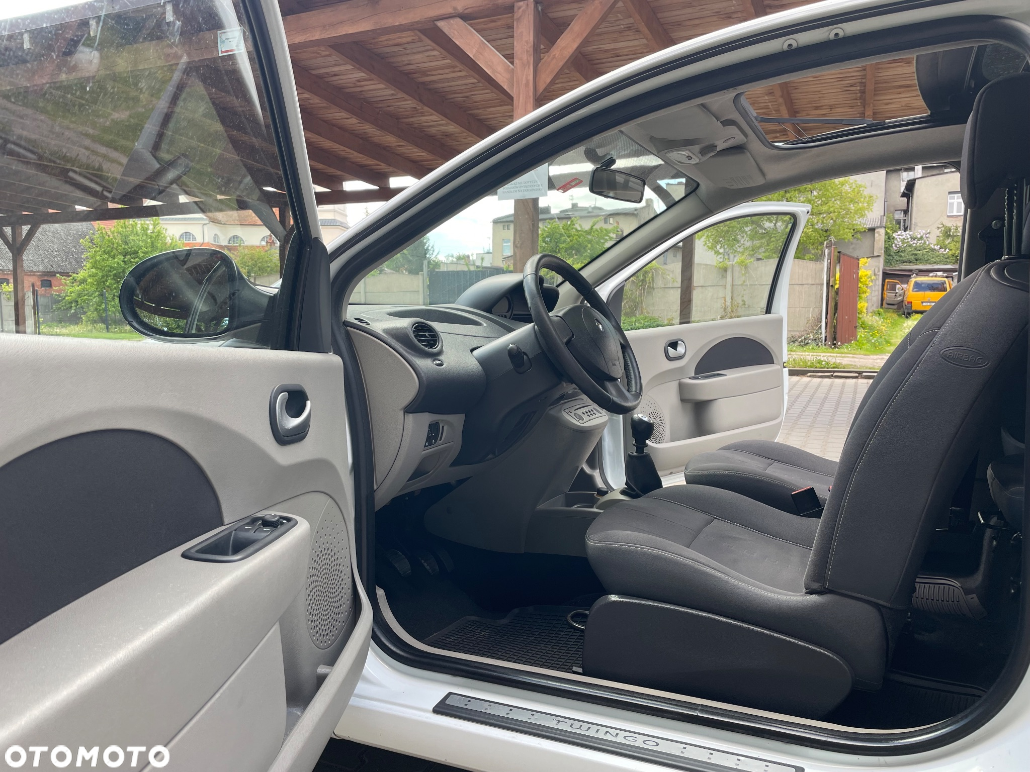 Renault Twingo 1.2 16V Night & Day - 17