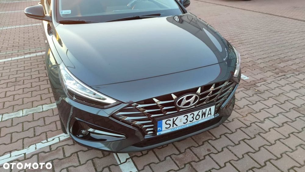 Hyundai i30 1.5 T-GDI 48V Smart - 11