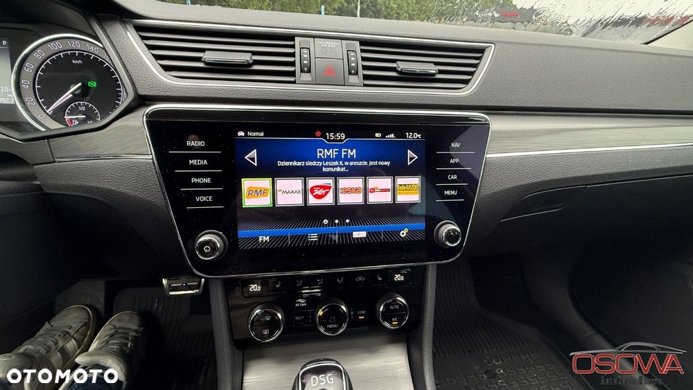 Skoda Superb 2.0 TDI SCR 4x4 Style DSG - 36