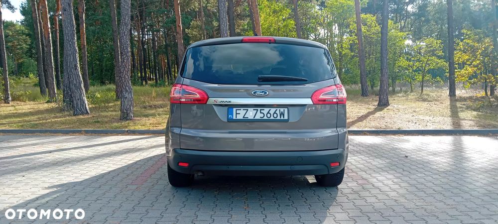 Ford S-Max - 6