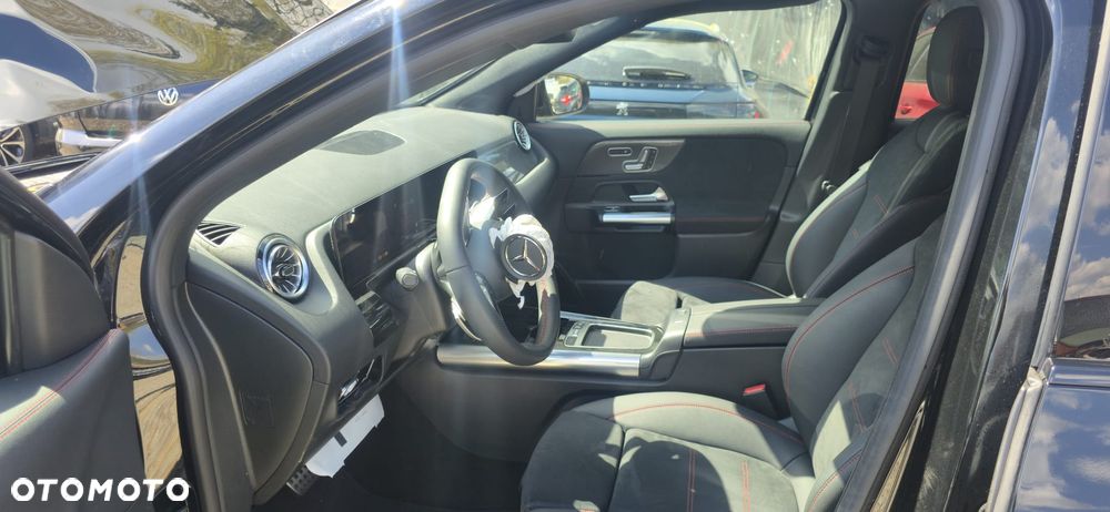 Mercedes-Benz GLA 200 d 8G-DCT Style - 25