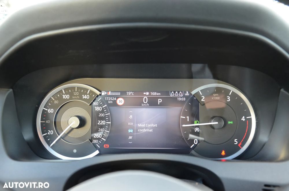 Jaguar XE D200 RWD MHEV R-Dynamic HSE - 20