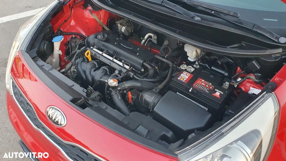 Kia Rio - 23