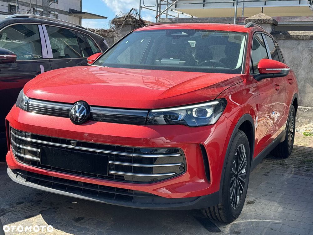 Volkswagen Tiguan 1.5 eTSI Elegance DSG - 3
