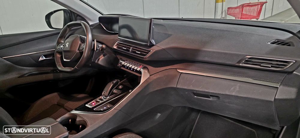 Peugeot 5008 1.2 PureTech GT EAT8 - 30