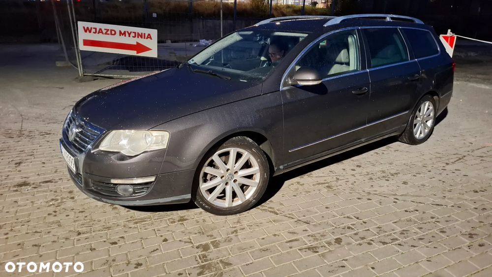 Volkswagen Passat 2.0 TDI DPF DSG Highline - 20