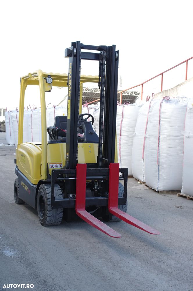 Hyster J3.0XN - 1