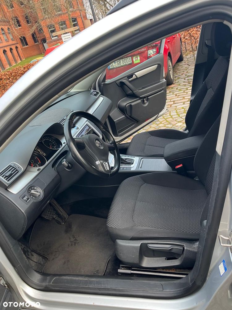 Volkswagen Passat 2.0 TDI 4Motion DSG BlueMotion Tech Comfortline - 7