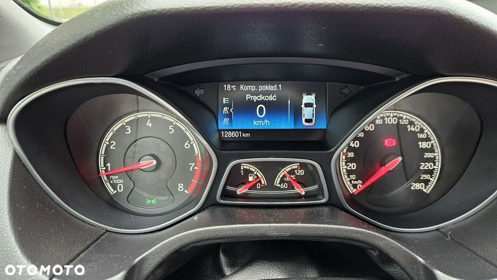 Ford Focus 2.0 EcoBoost ST mit Leder-Sport-Paket - 27