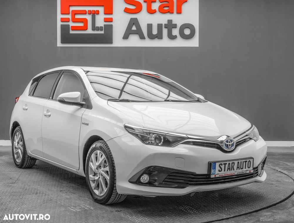 Toyota Auris 1.8 L VVT-i Sol + - 3