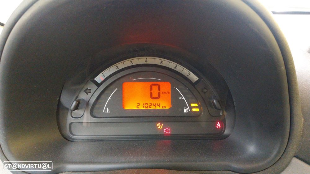 Citroën C3 1.4 HDi Exclusive - 10