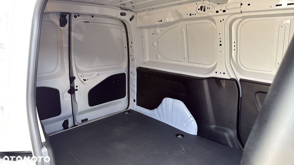 Toyota Proace City - 10