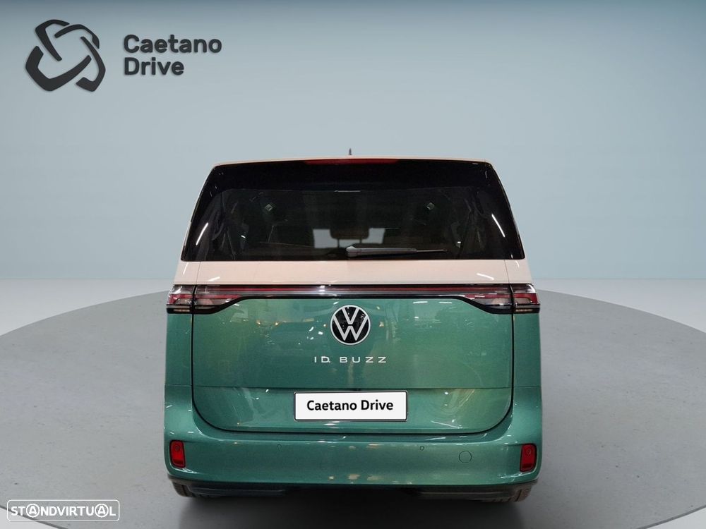 VW ID.Buzz - 7