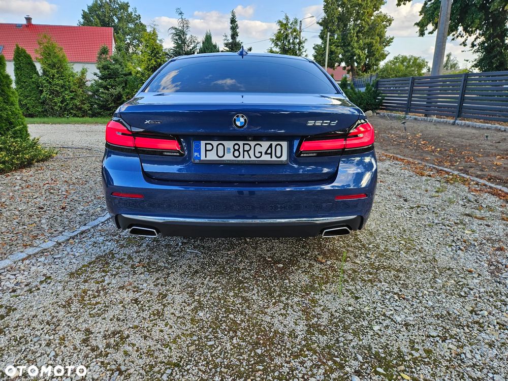 BMW Seria 5 520d Luxury Line - 8