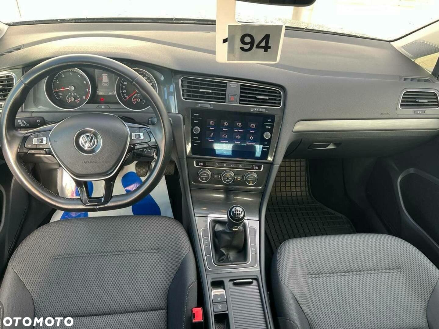 Volkswagen Golf VII 1.5 TSI BMT Comfortline - 2