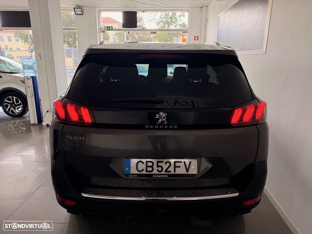 Peugeot 5008 1.2 PureTech Allure Pack EAT8 - 9