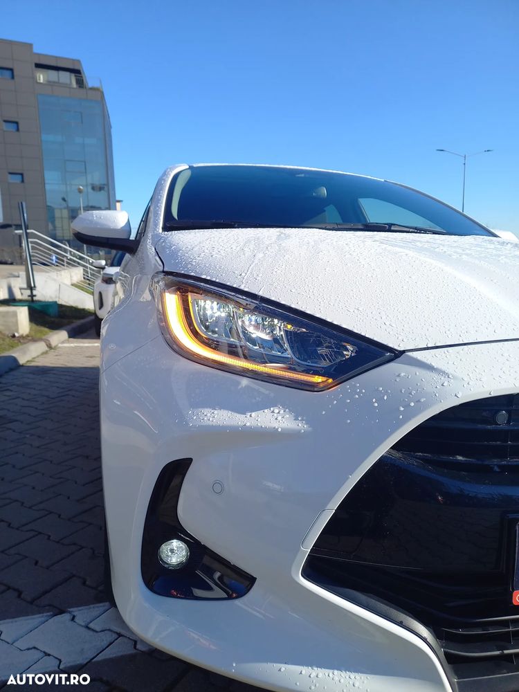 Toyota Yaris - 4