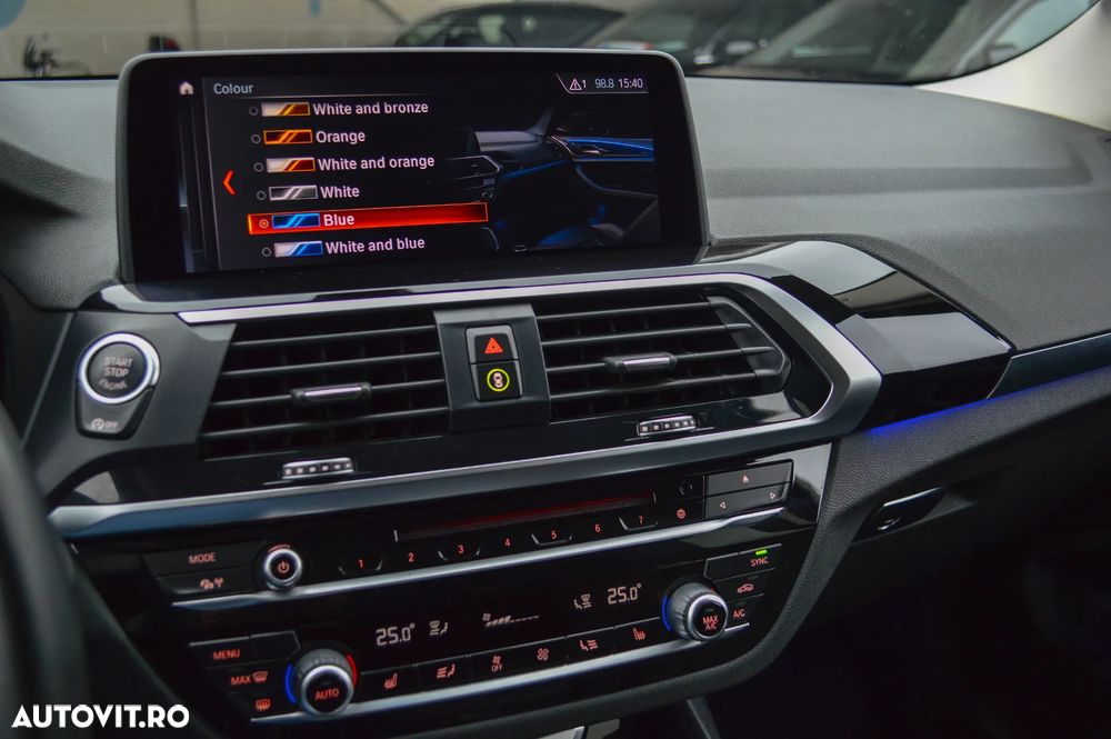 BMW X3 xDrive20d AT Luxury Line - 27