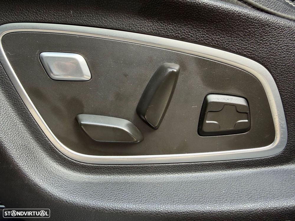 Renault Scénic ENERGY dCi 130 BOSE EDITION - 46