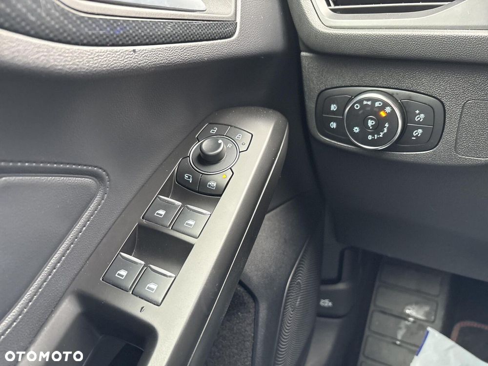 Ford Focus - 10