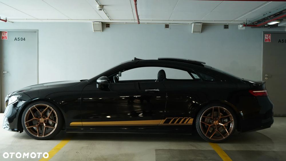 Mercedes-Benz Klasa E 450 4Matic 9G-TRONIC Night Edition - 6