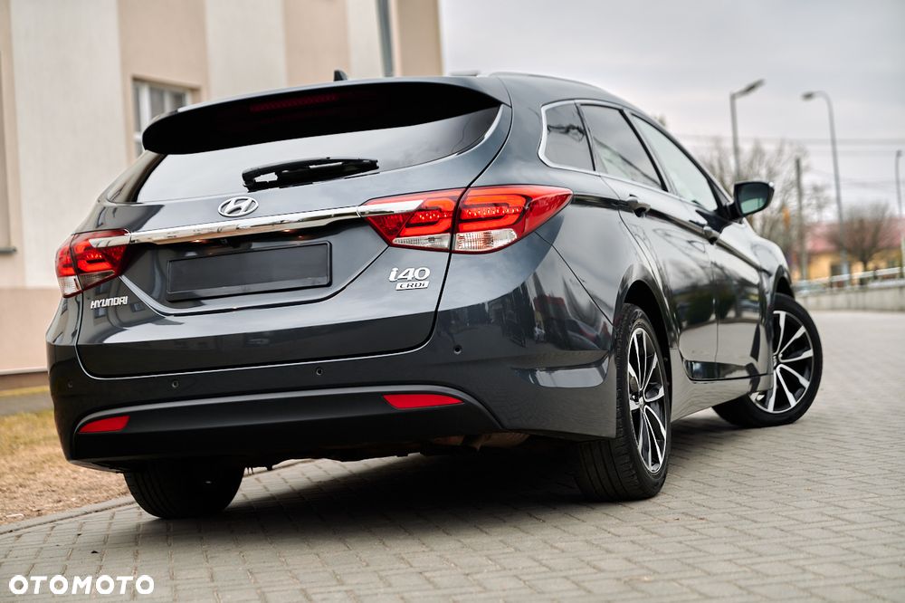 Hyundai i40 Kombi 1.7 CRDi DCT Premium - 35