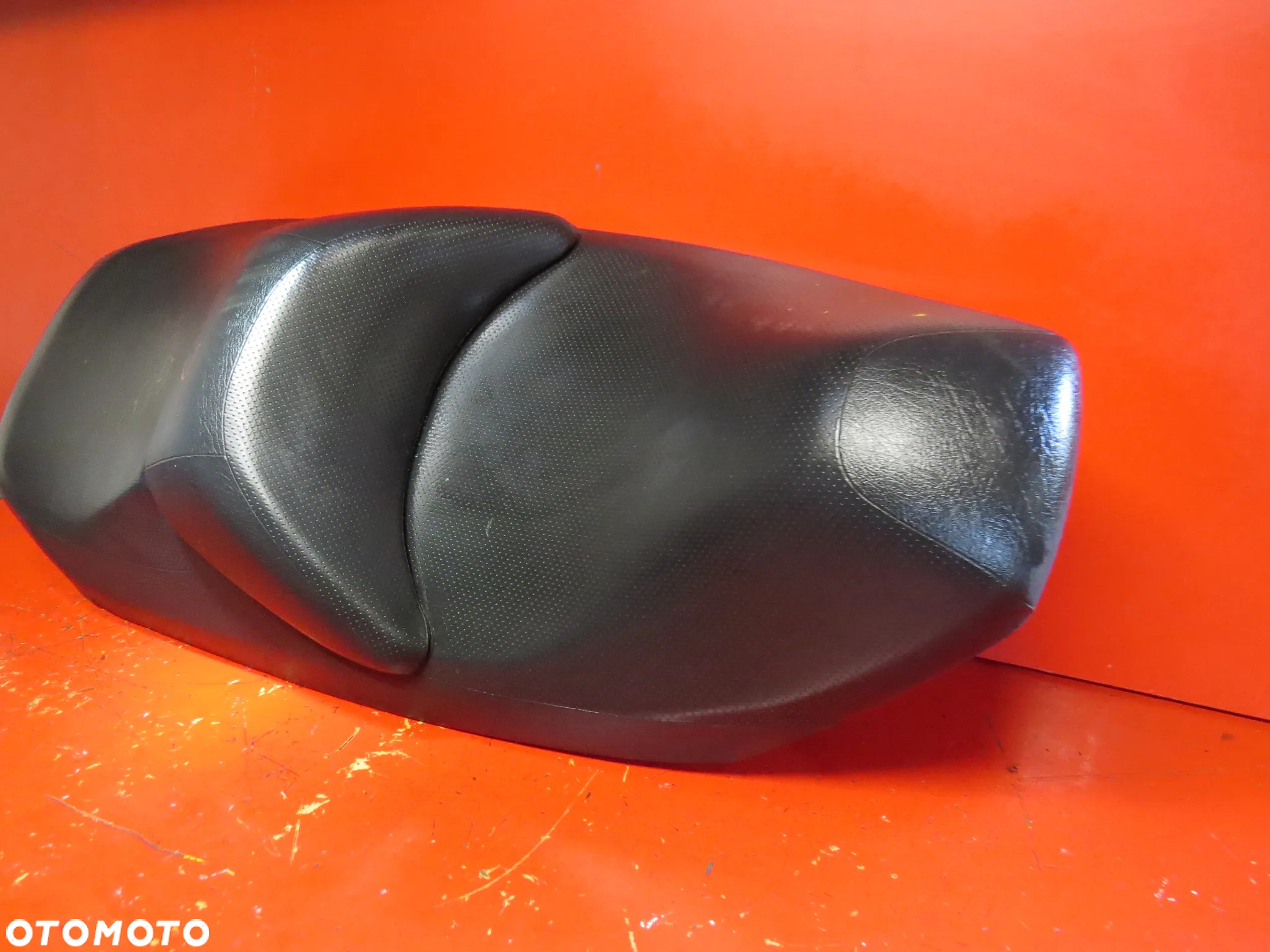 SUZUKI BURGMAN 400 250 07 k7 kanapa siedzenie siodło fotel - 5