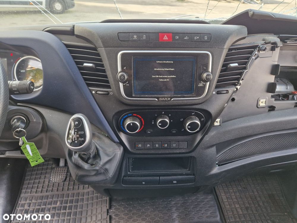Iveco DAILY - 16