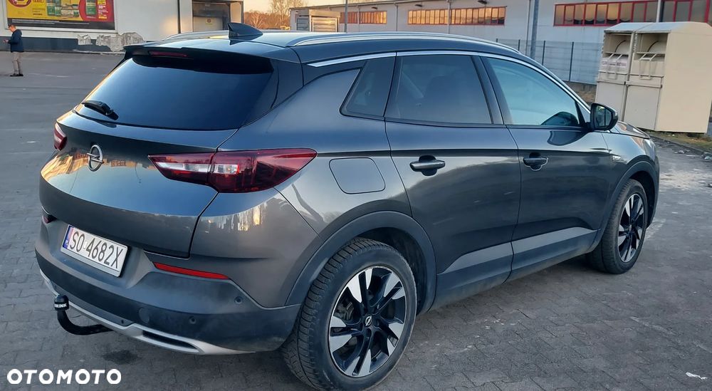 Opel Grandland X 1.2 Start/Stop Business Elegance - 5