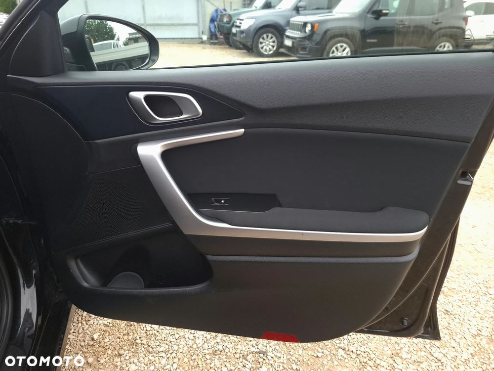 Kia Ceed 1.6 CRDi Edition 7 - 26