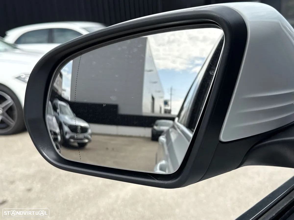 Mercedes-Benz GLB 180 d Style - 16