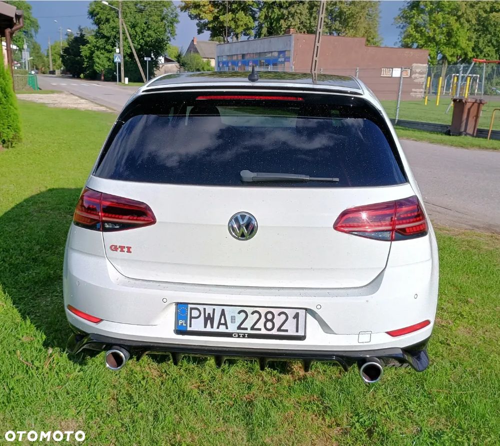 Volkswagen Golf 2.0 TSI GTI TCR DSG - 5
