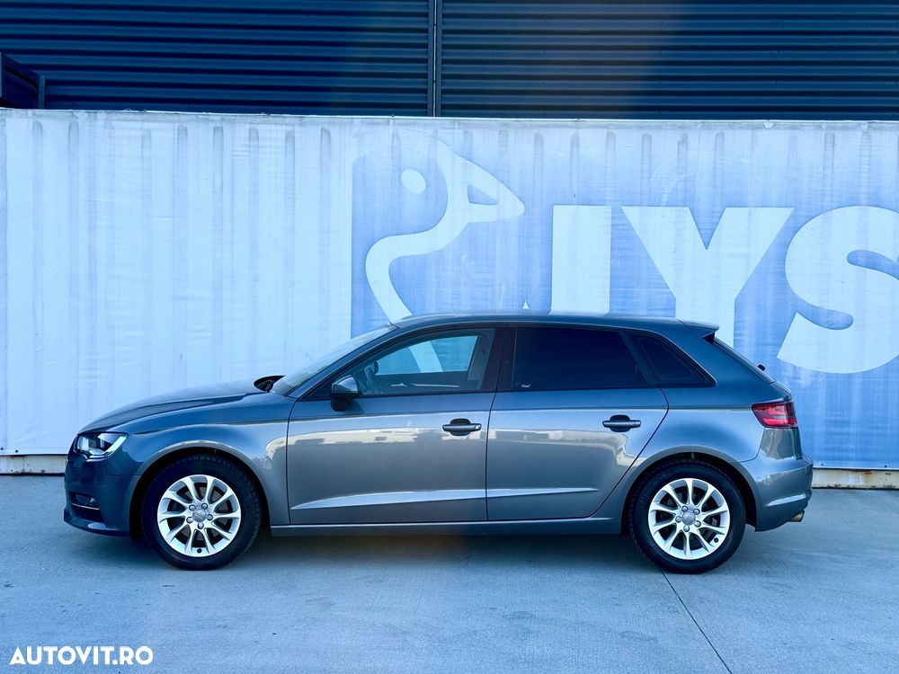 Audi A3 1.4 TFSI Sportback Attraction - 12