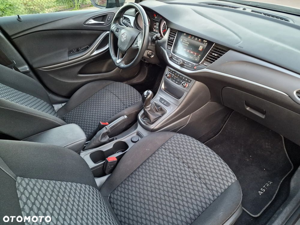 Opel Astra 1.4 T Enjoy S&S - 16