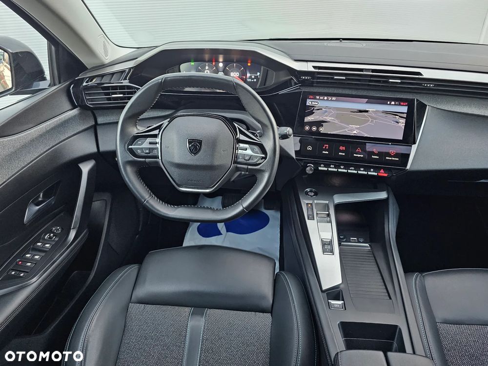 Peugeot 308 PureTech 130 GPF Black Edition - 30