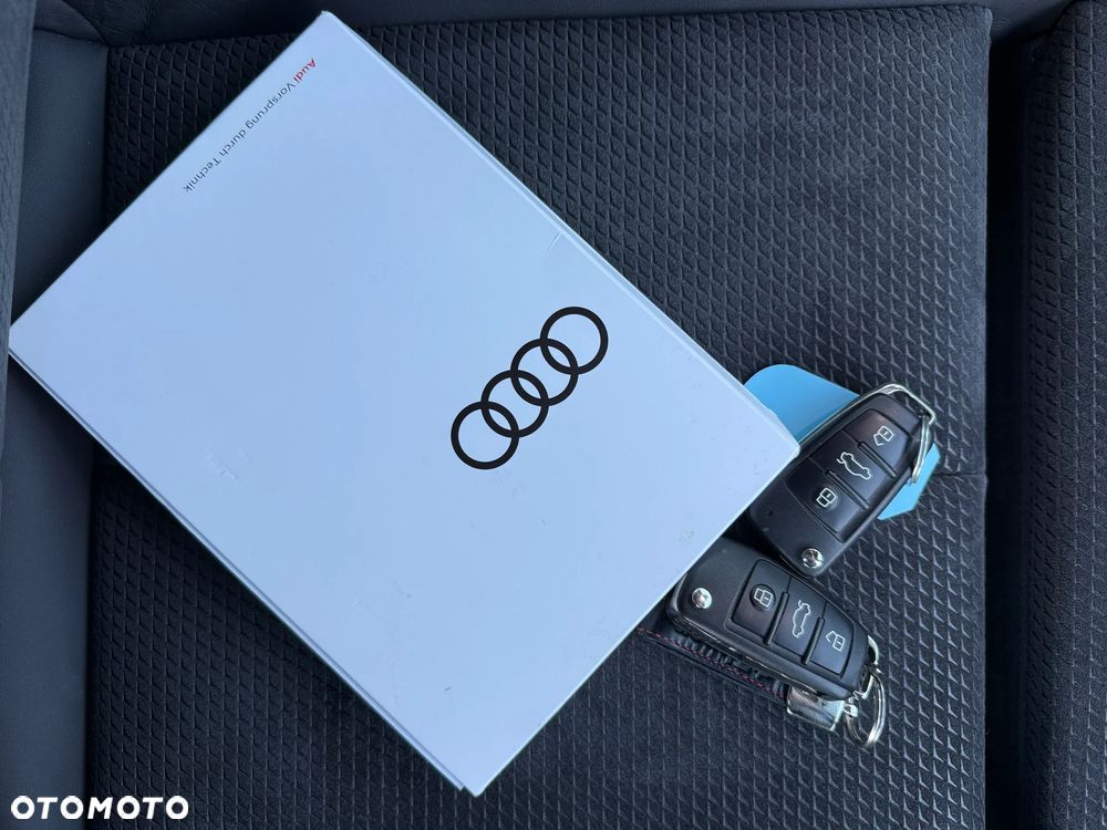 Audi Q3 Sportback 40 TDI quattro S tronic S line - 34