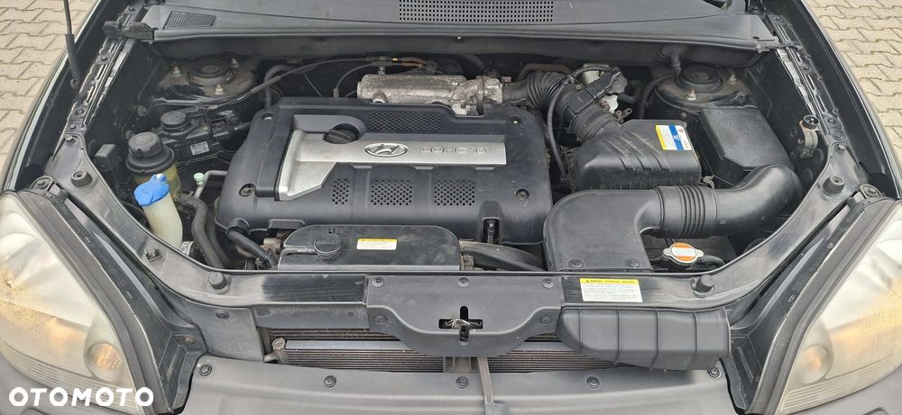 Hyundai Tucson 2.0 2WD GLS - 34
